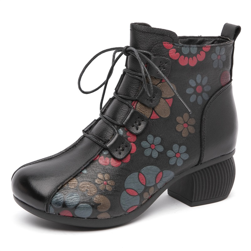 ankle boots color black size 5 for women