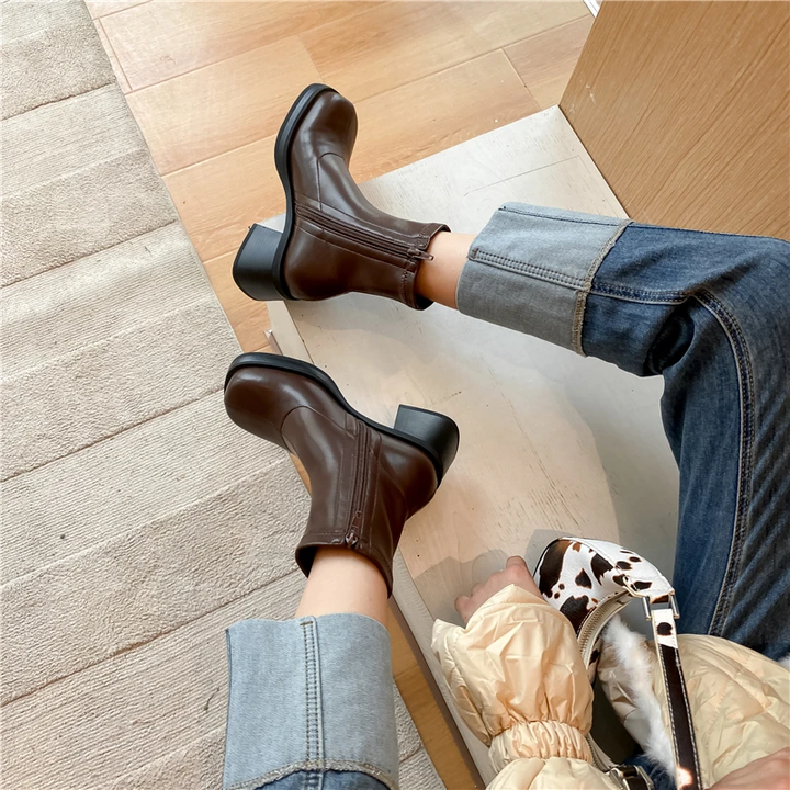 zipper boots color brown size 8 for women