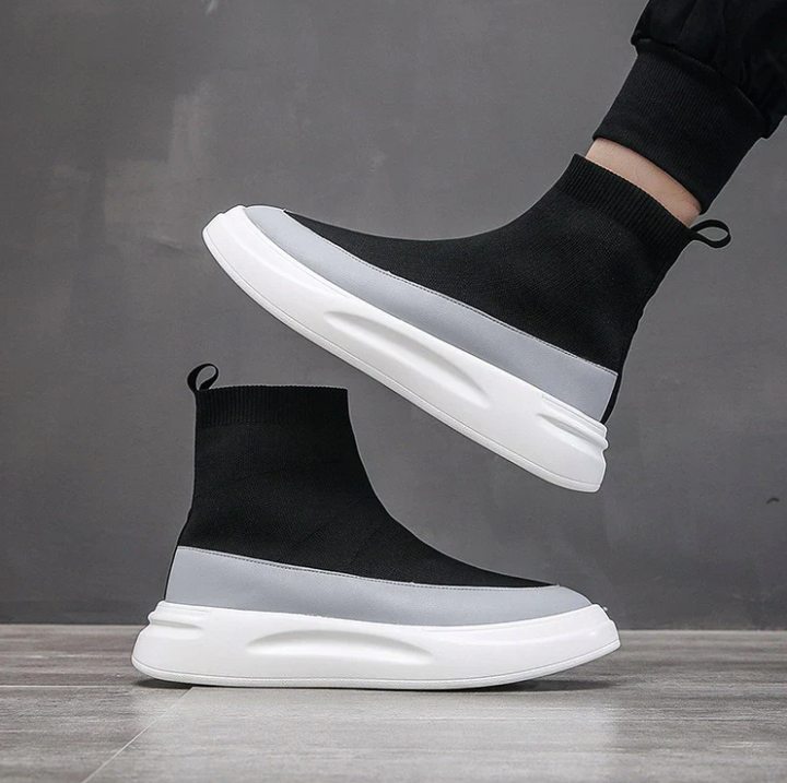 casual sneakers color black size 7.5 for men