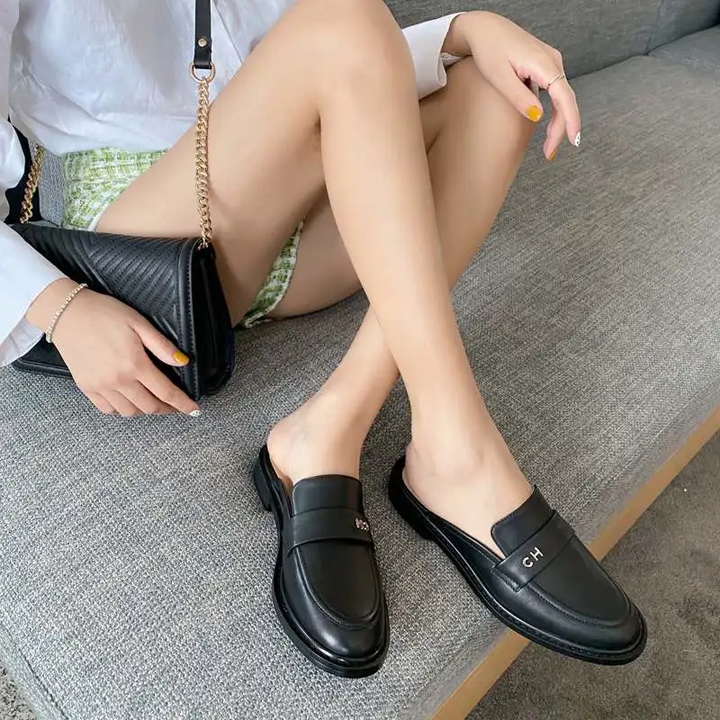 office mule color black size 8 for women