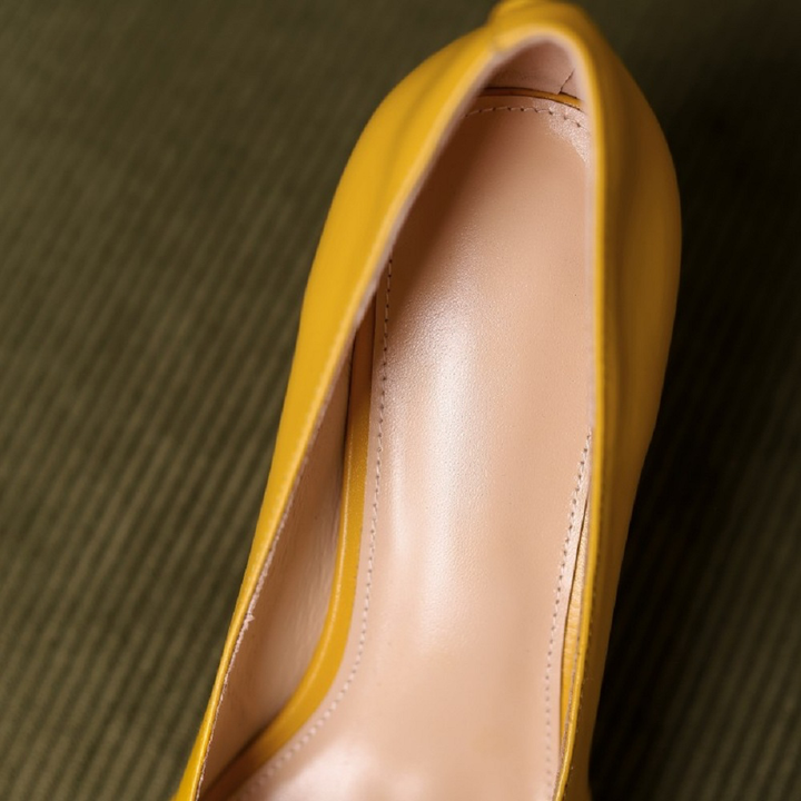 leather pumps shoes color yellow size 8 for women