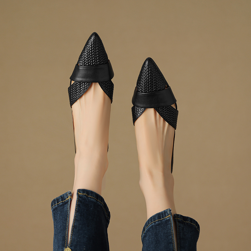 casual sandals color black size 8 for women