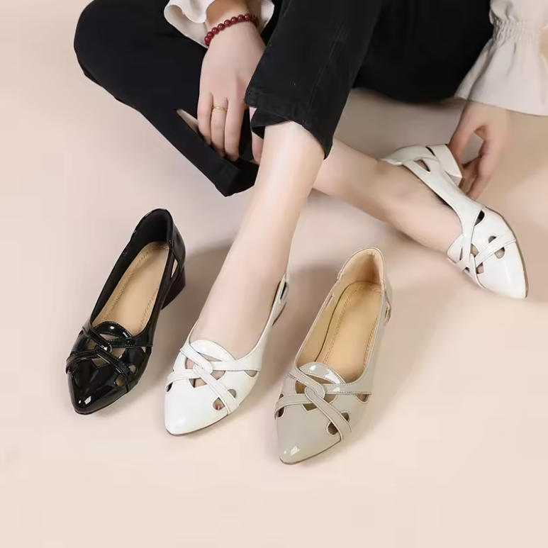 casual pumps color black size 7 for women