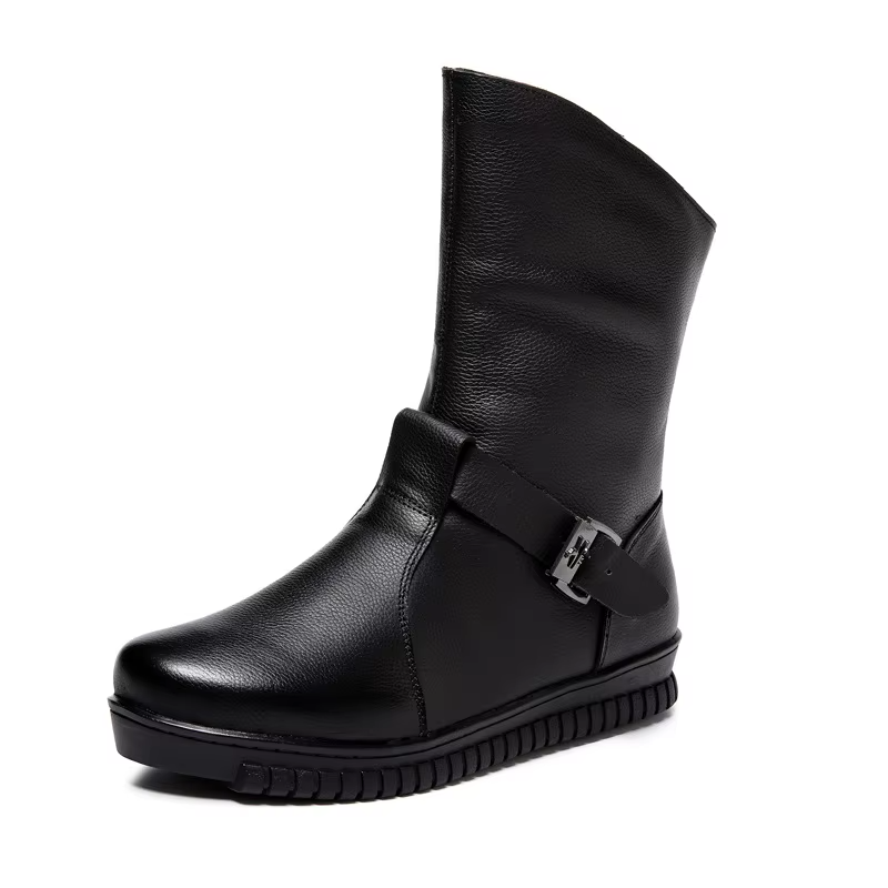 winter boots color black size 6 for women