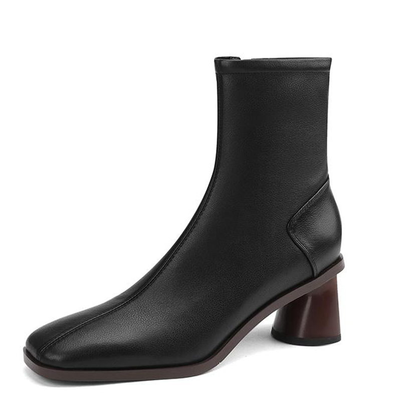 leather boots color black size 5 for women 