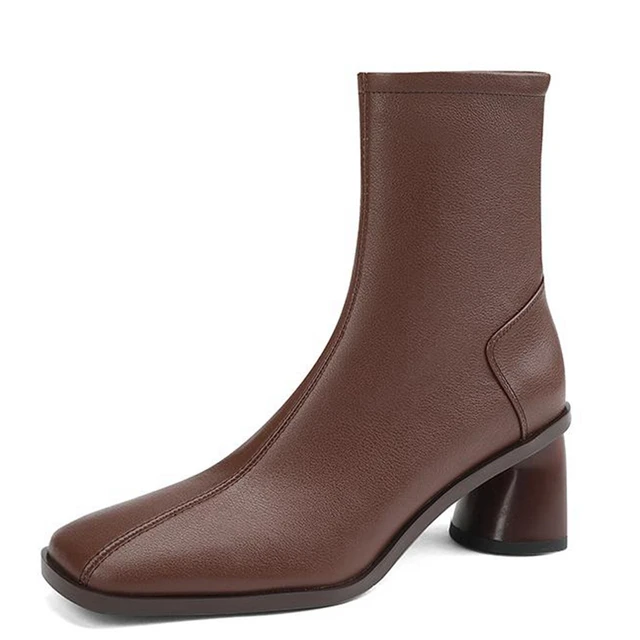 autumn boots color brown size 6 for women 