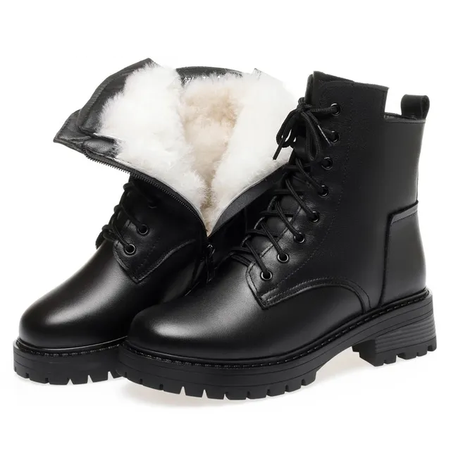 winter boots color black size 6.5 for women