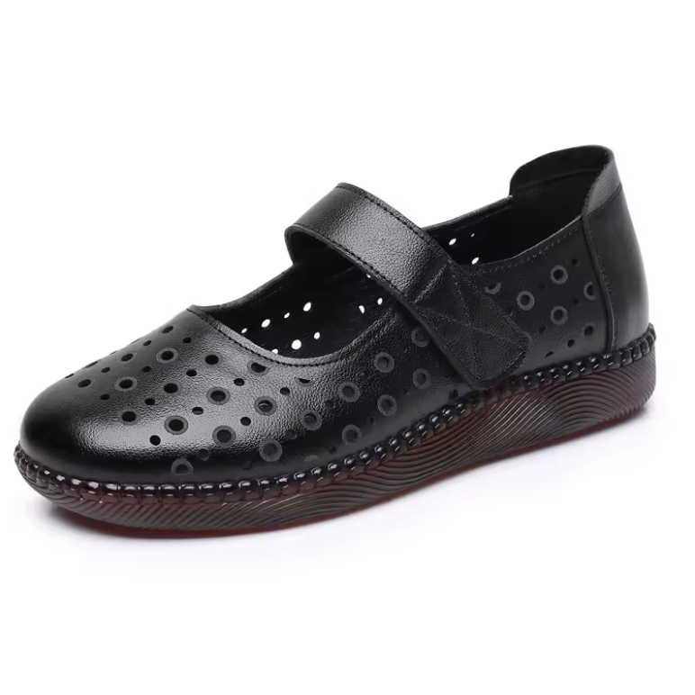 leather sandals color black size 5.5 for women
