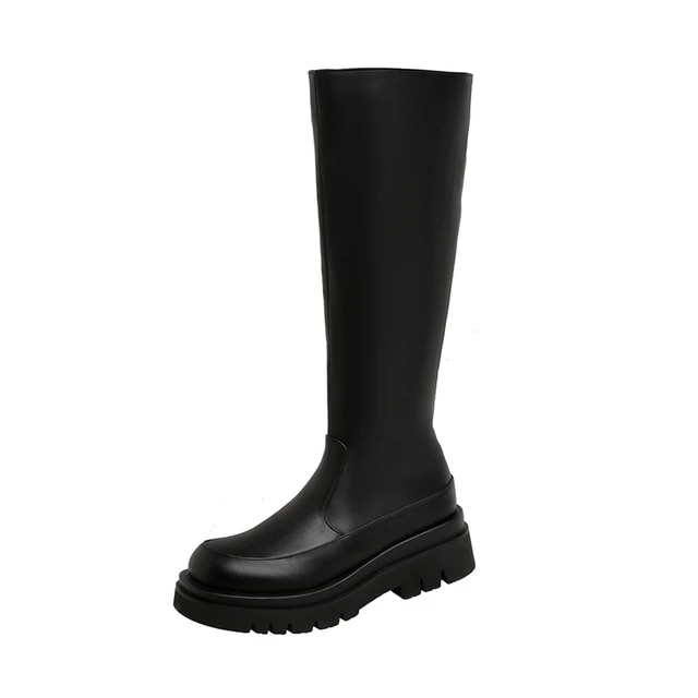 Winter Boots color black size 6 for women