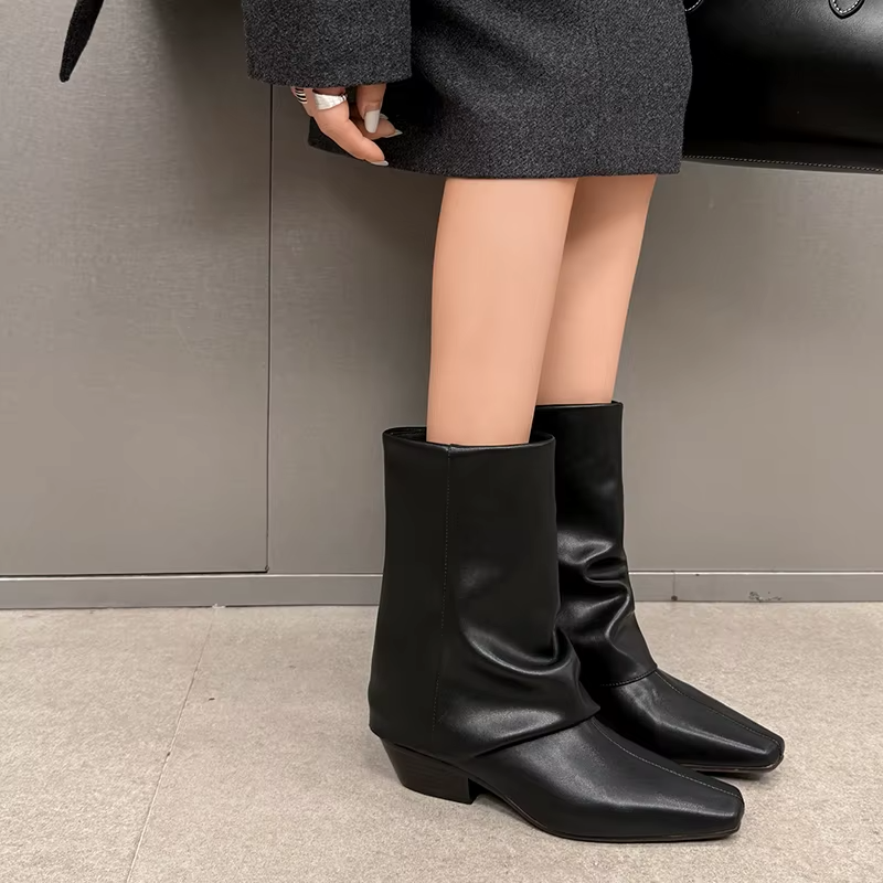 square toe boots color black size 6.5 for women