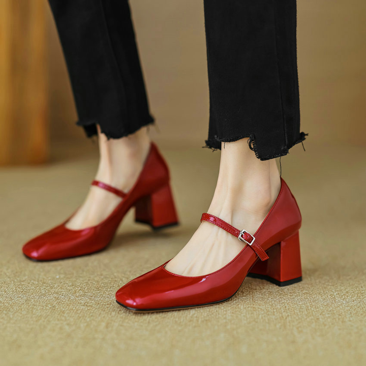 USS Shoes Paquita Women&