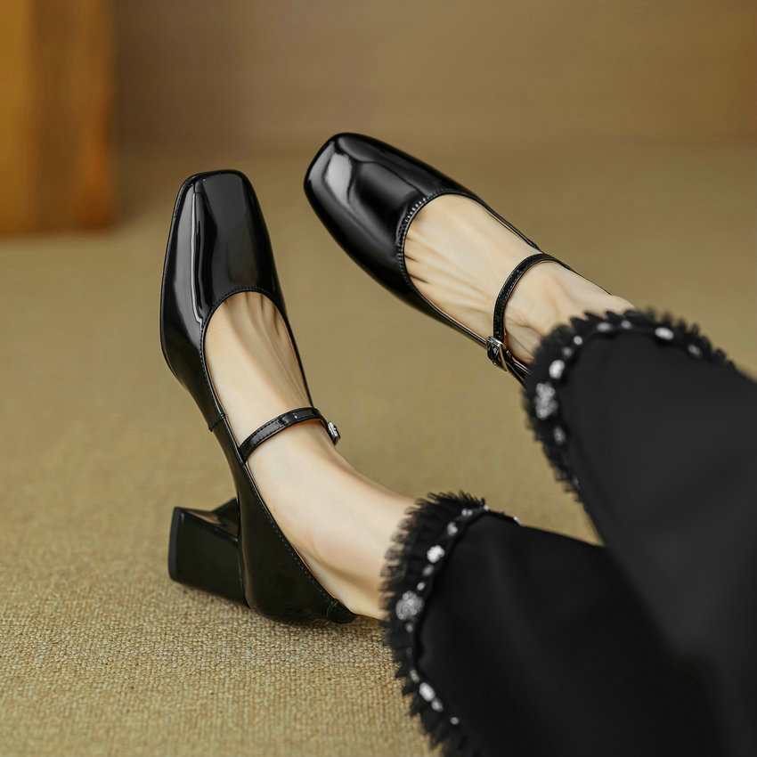 USS Shoes Paquita Women&