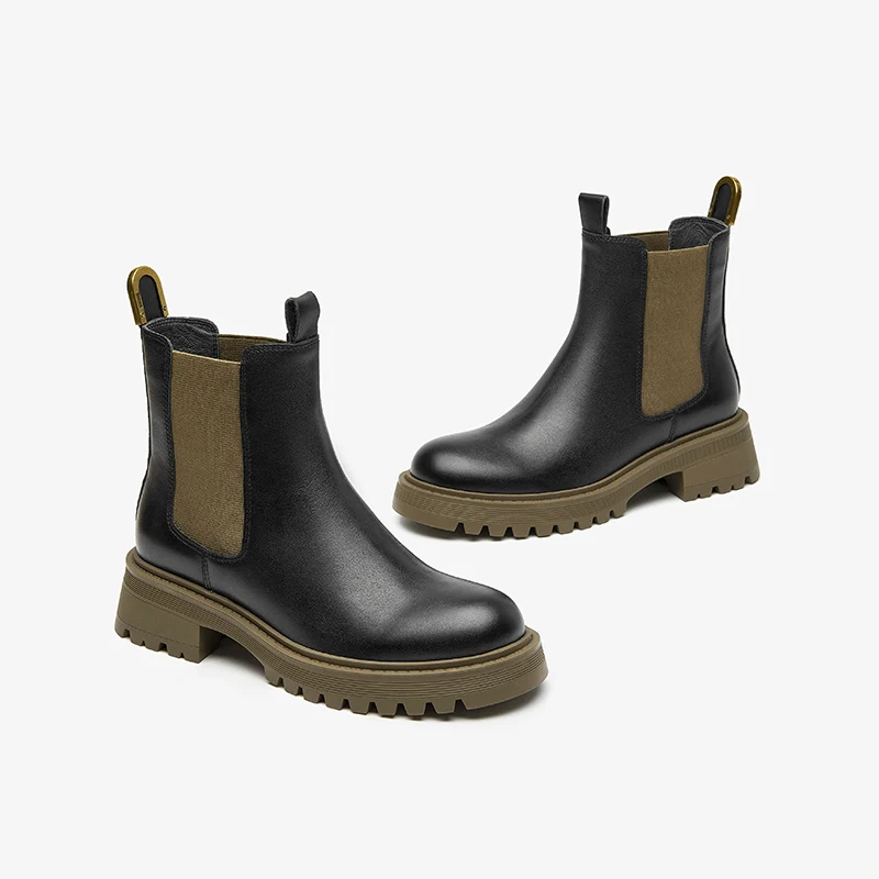 winter boots color black size 7 for women