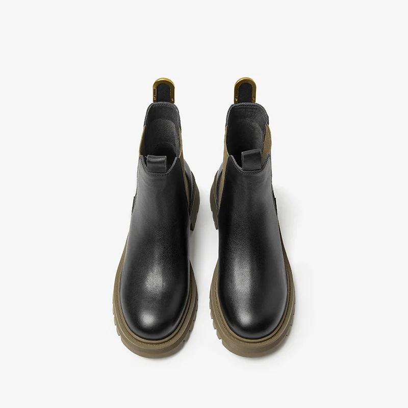 leather boots color black size 6 for women
