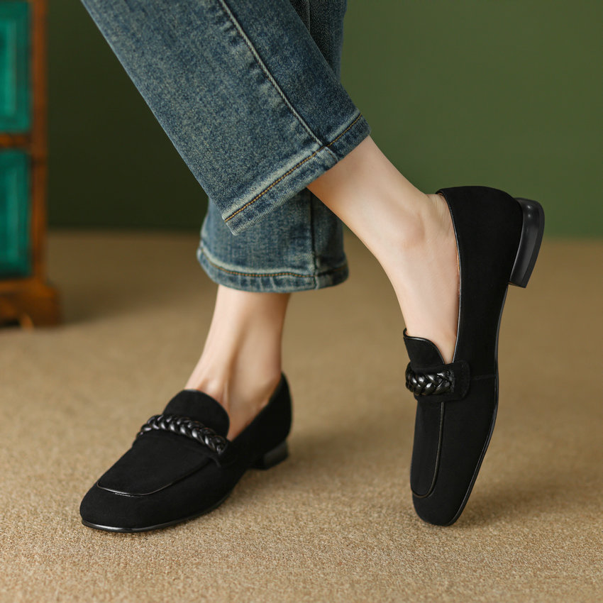 office loafers color black size 5 for women