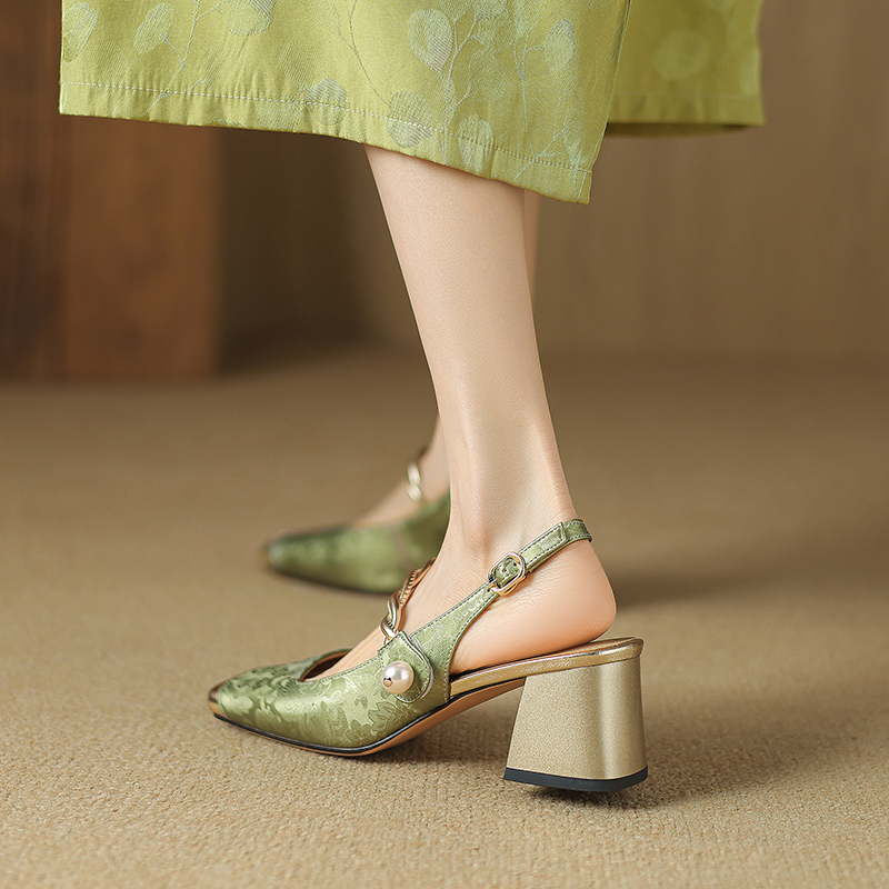 elegant sandals color green size 6 for women