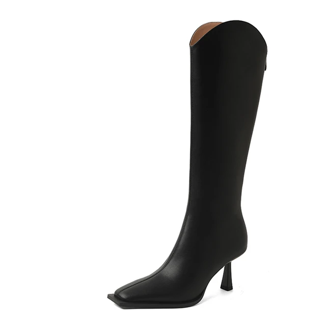 winter boots color black size 5.5 for women