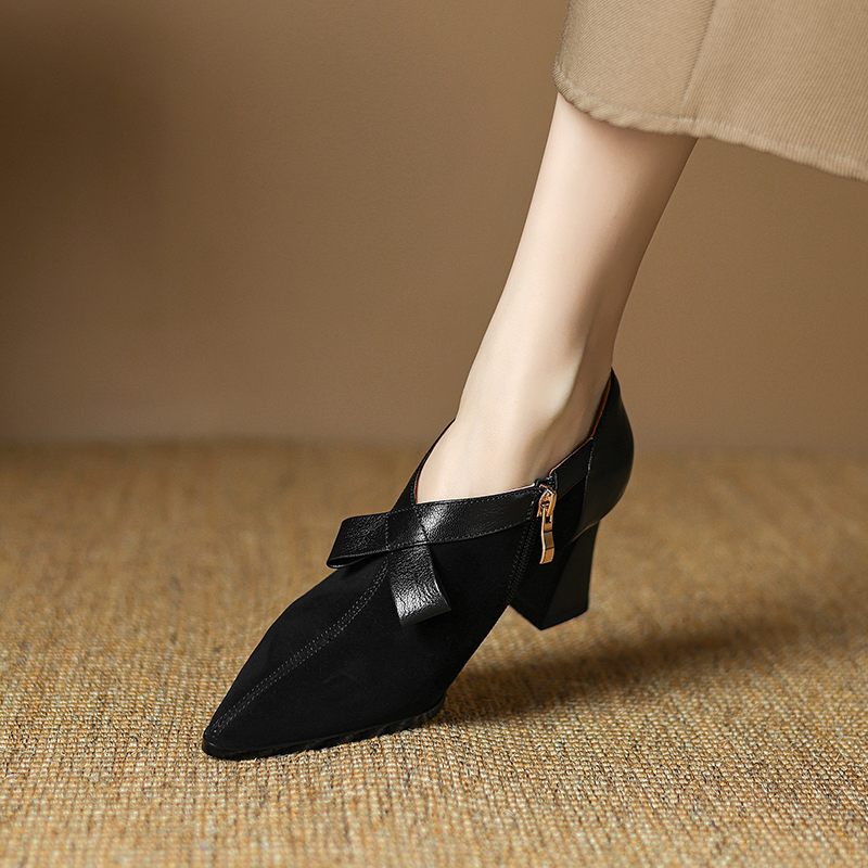 pointed pumps color black size 6 for women
