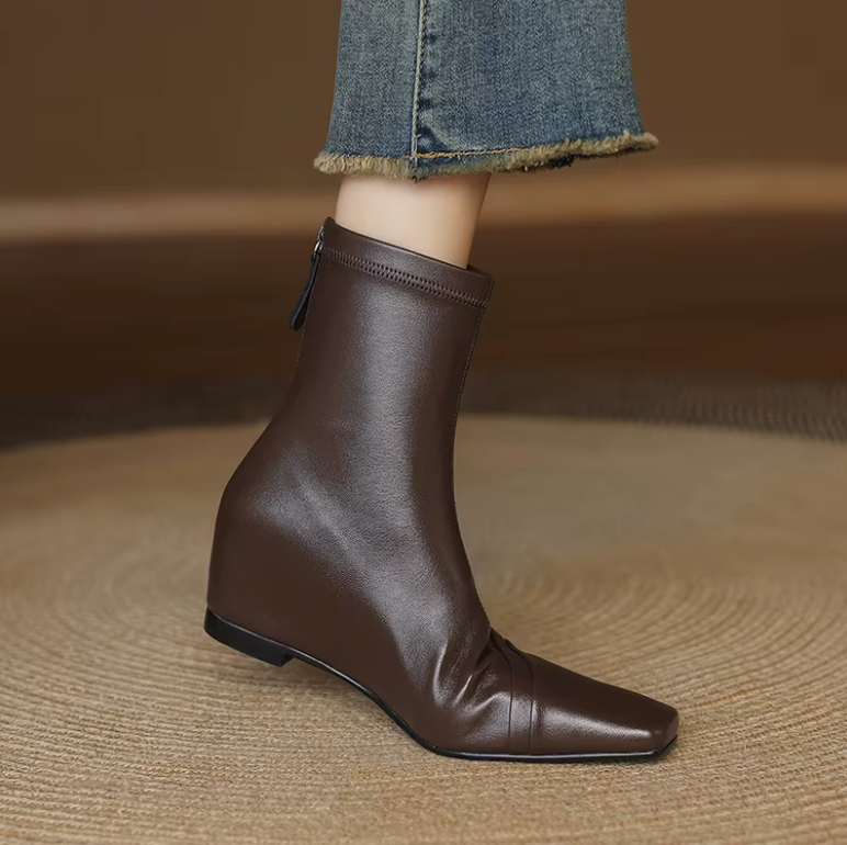 USS Shoes Ramona Back Zip Low Heels Leather Ankle Booties