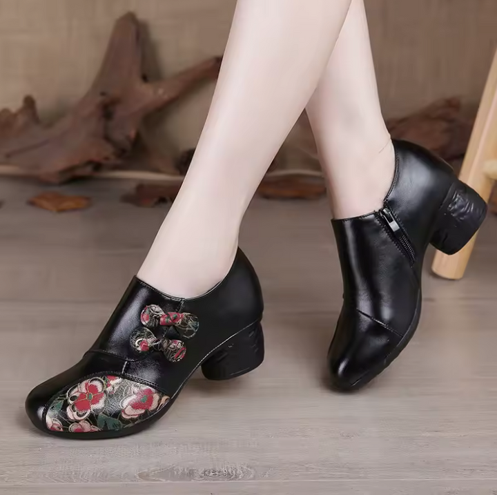 USS Shoes Roberta Women&