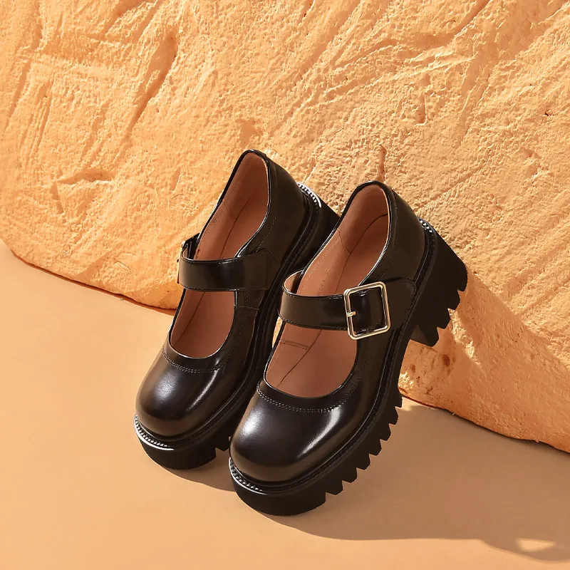 leather platform shoes color black size 8 for women