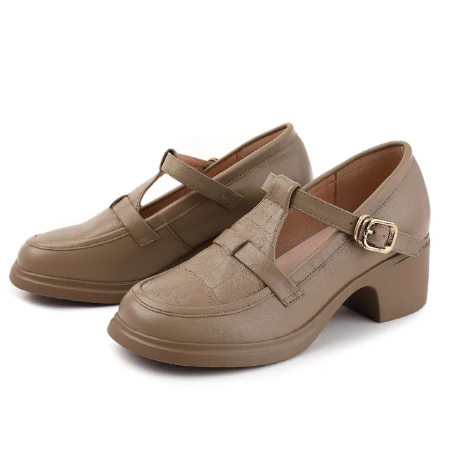 round toe pumps color khaki size 8 for women