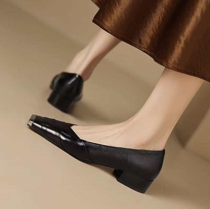 USS Shoes Scarlet Women&