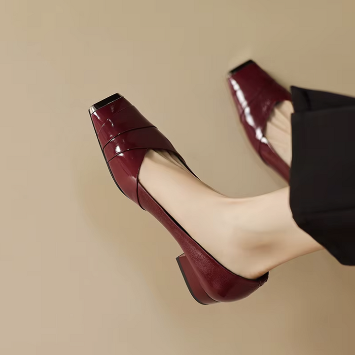 USS Shoes Scarlet Women&
