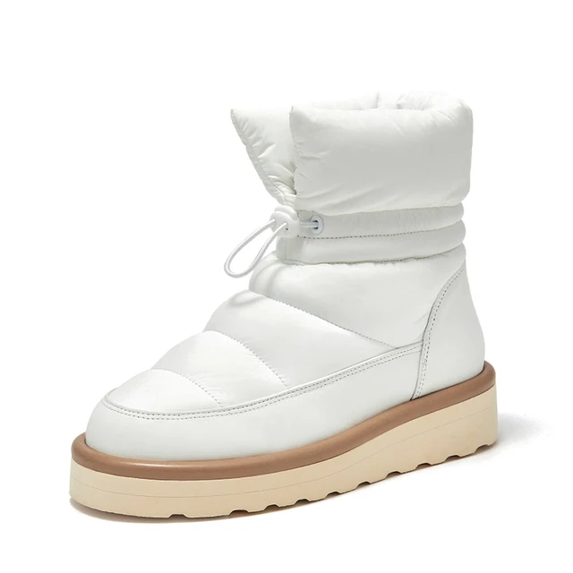 fall boots color white size 8.5 for women 
