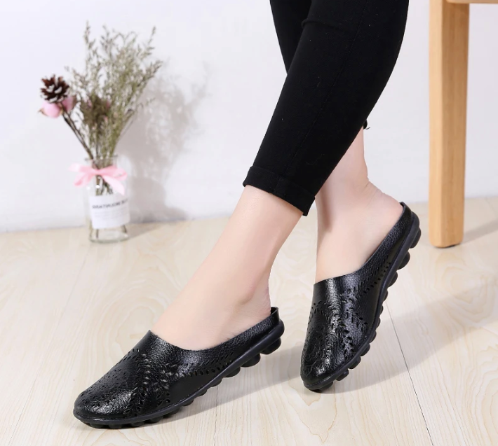 slip on mule color black size 7 for women