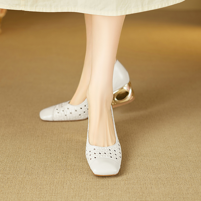 leather pumps color beige size 5 for women