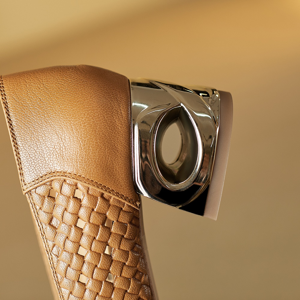 square heel pumps color caramel size 8 for women