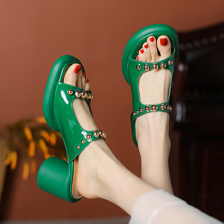 elegant sandals color green size 8 for women