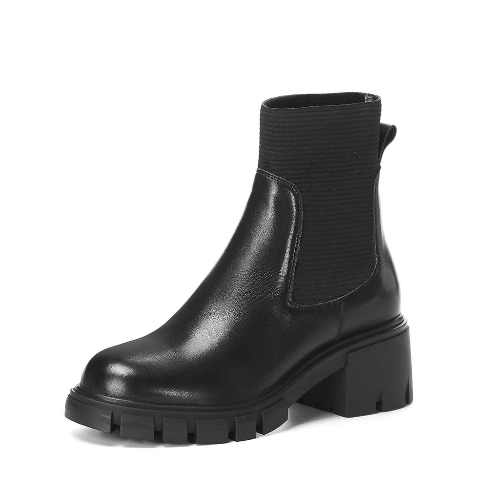 ankle boots color black size 5 for women