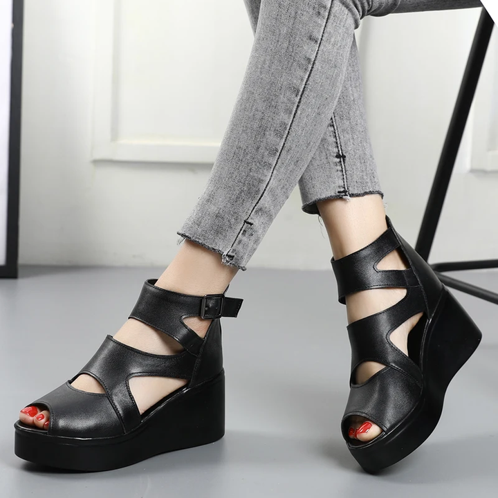 summer sandals color black size 7 for women