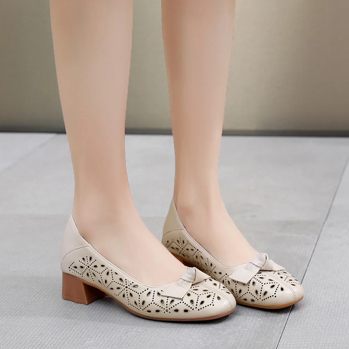 leather pumps shoes color beige size 5 for women