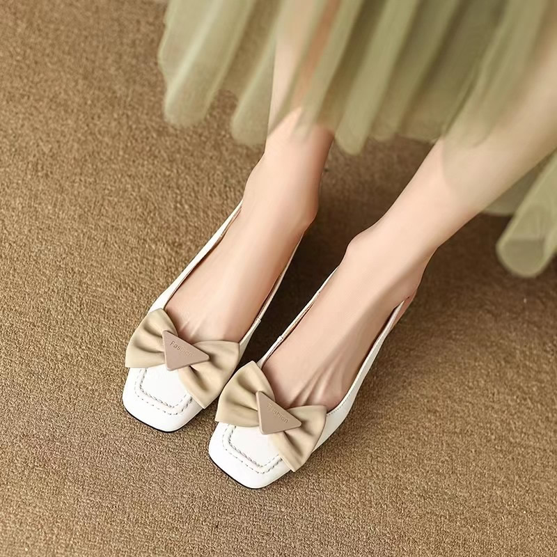 butterfly knot sandals color beige size 9 for women
