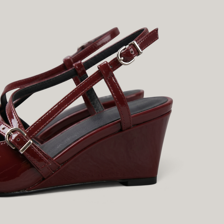 Valeria Slingback Rouge Lacca heel detail showing 4cm wedge profile and slingback ankle strap with antique gold adjustable buckle