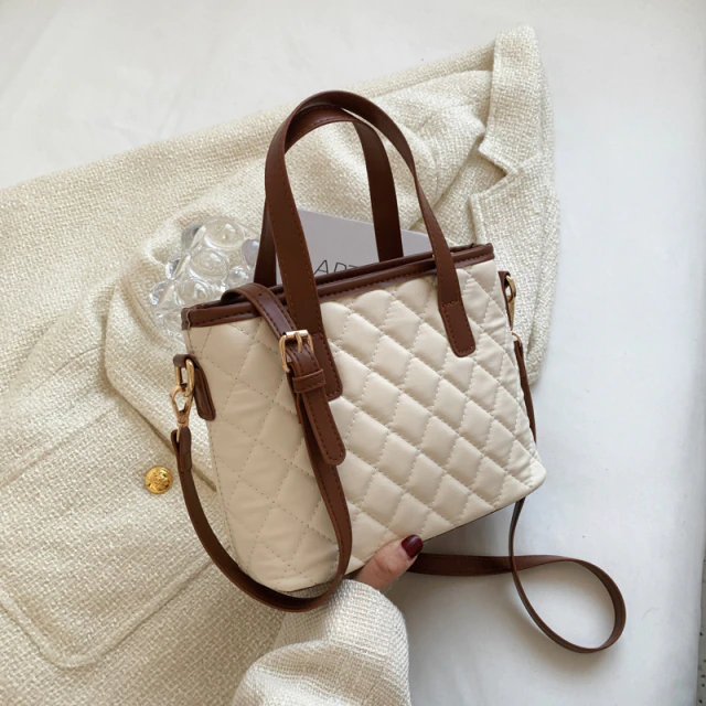 Almendra Women&
