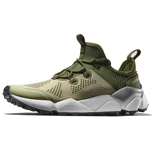 breathable sneaker color green size 6.5 for men