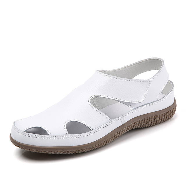 casual sandals color white size 7 for women