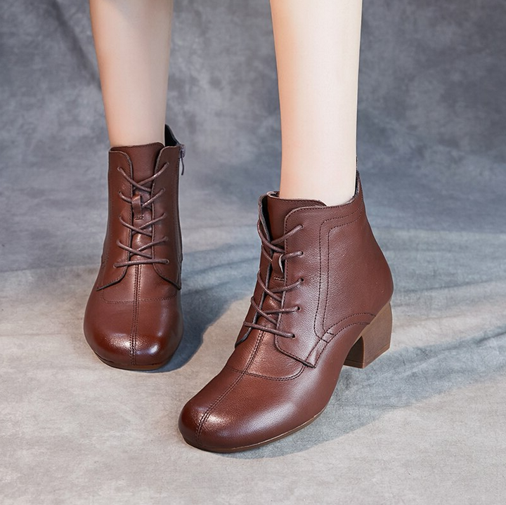 Antonia Women&