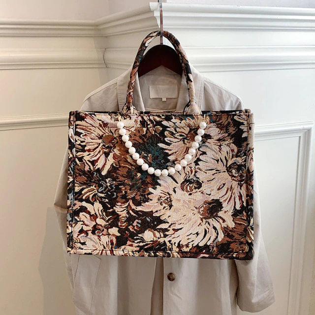 Azalea Women&