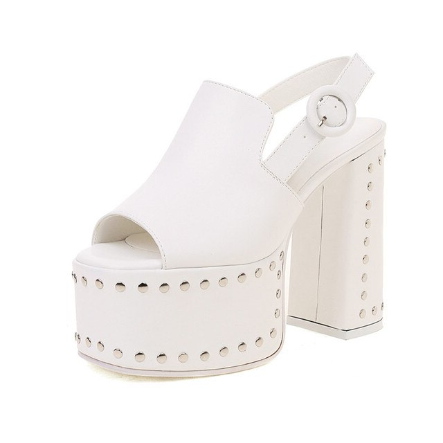 USS Shoes Bela Women's Platform Sandal