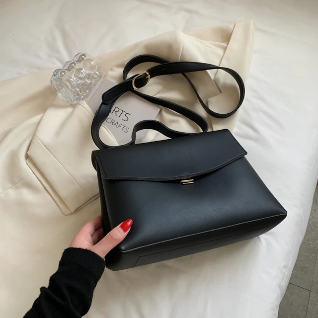 Bianco Women&