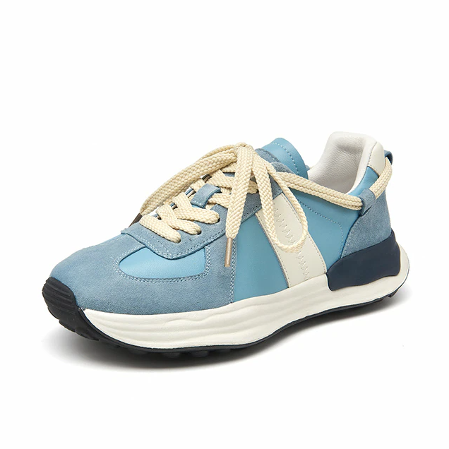 sneaker color blue size 5 for women