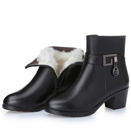 Chandel Women&