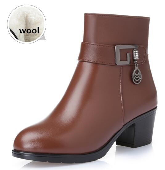 Chandel Women&