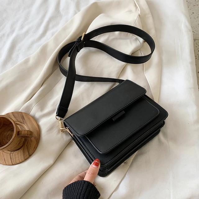 USS Bags Chelique Women&