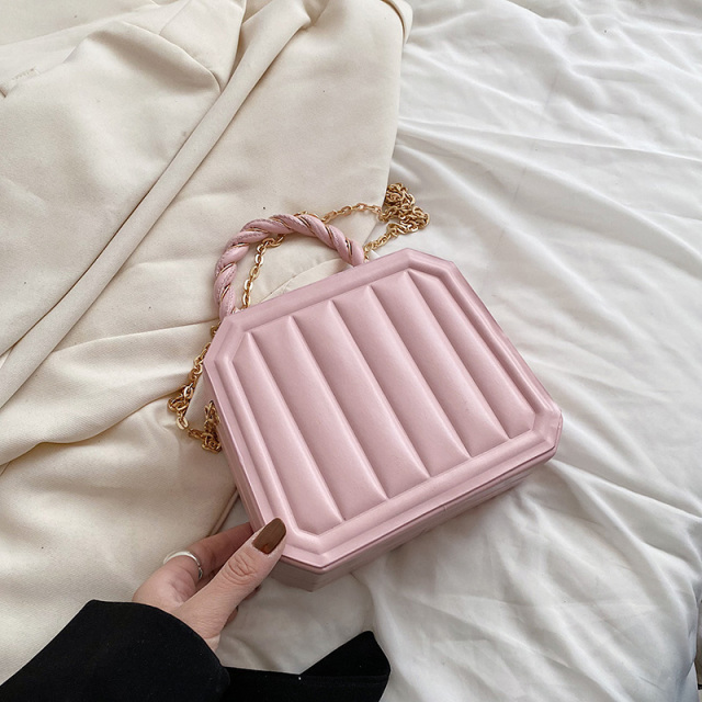 Clara Women&
